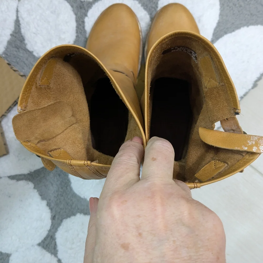 Frye Tan Boots - Picture 5 of 7